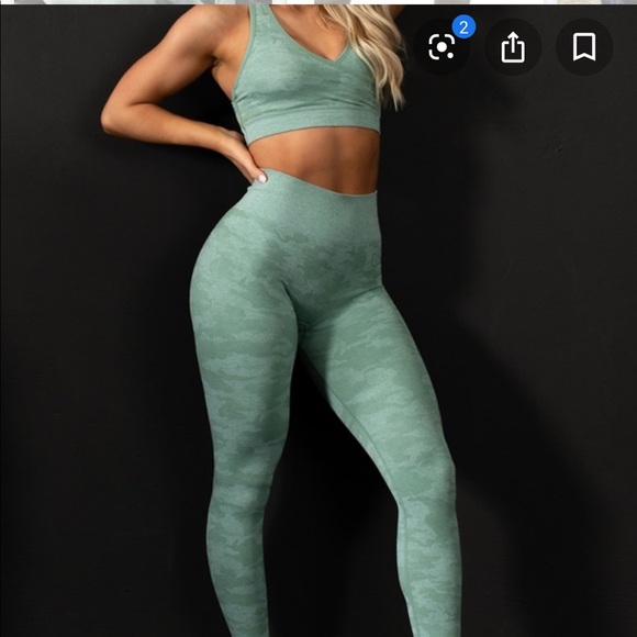 SOLD - Picture 3 of 4